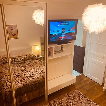 Parc Buttes-chaumont Apartment